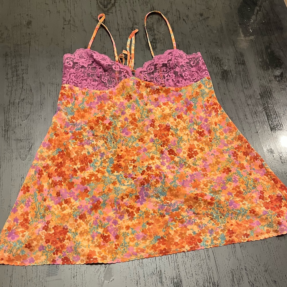 Vintage Victoria’s Secret Floral Lace Babydoll, sz Medium